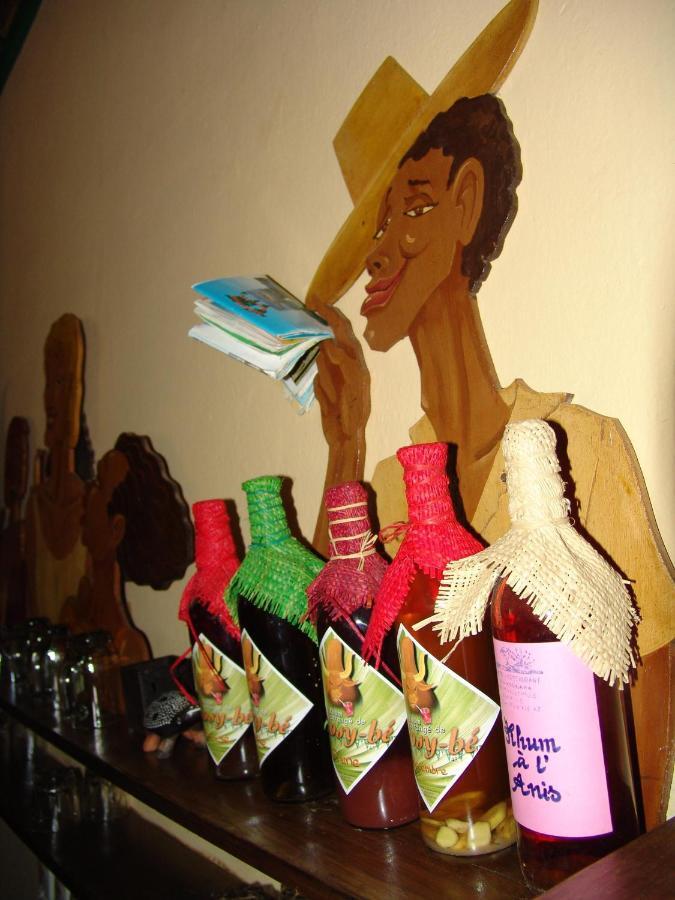 Les bungalows d'Ambonara Hell-Ville Extérieur photo